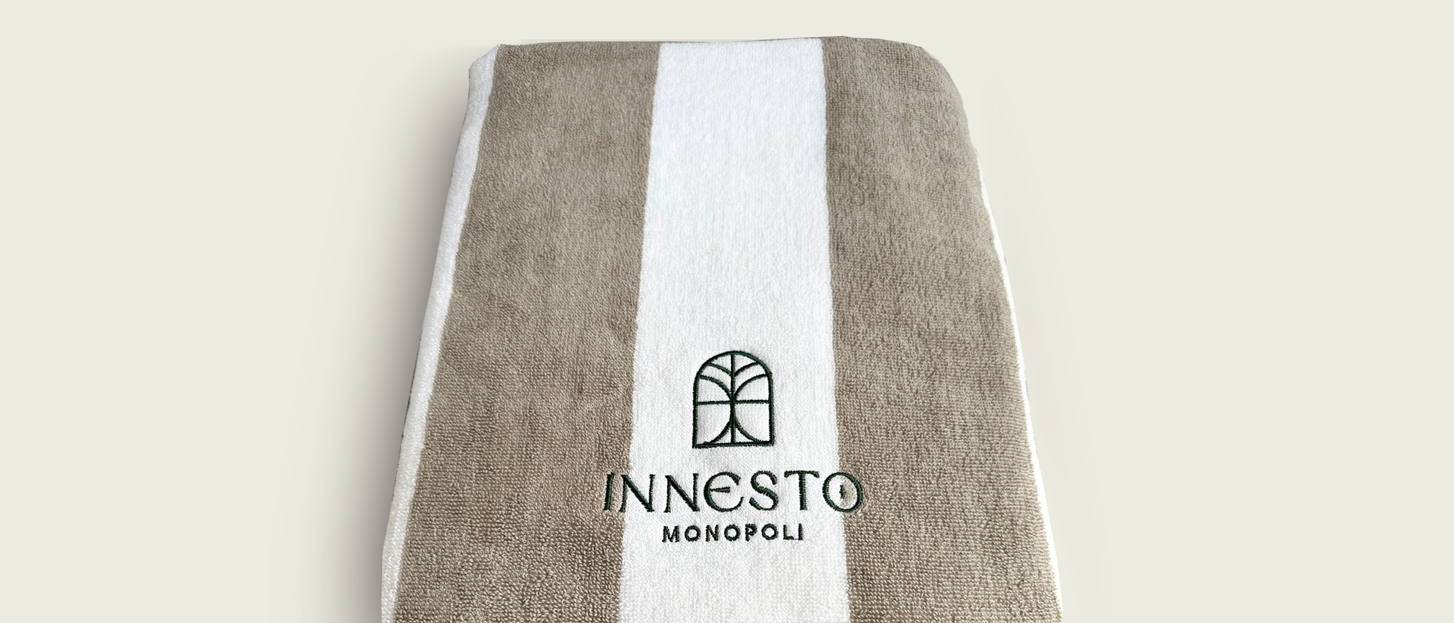 Innesto Rooms (Monopoli), Teli Mare Personalizzati con Logo 